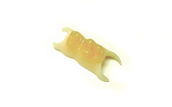 �������Ȃ��u���b�W�E�E�F���f���c�̍������E�����s�`�斃�z�\��